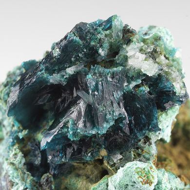 Veszelyite with Theisite