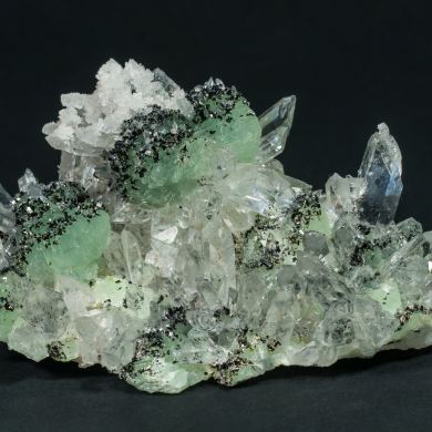 Babingtonite on Prehnite and Quartz