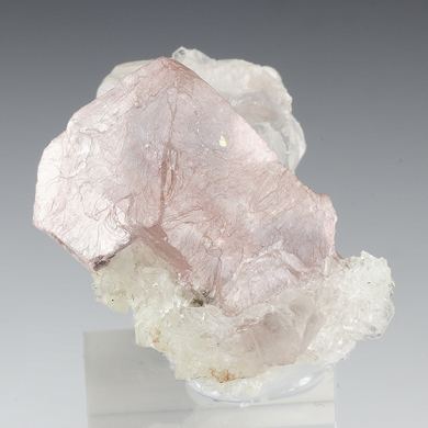 Fluorite with Calcite, Prehnite