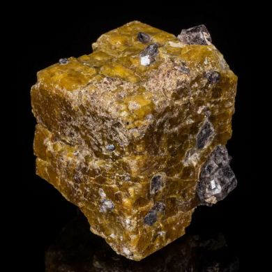 Vesuvianite with Grossular