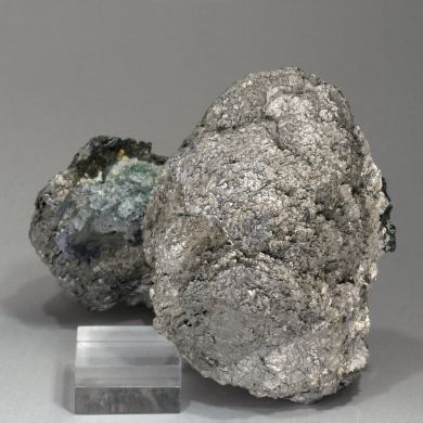 Löllingite with Magnetite and Calcite
