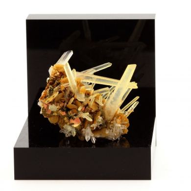 Siderite, Pyrite, Quartz.