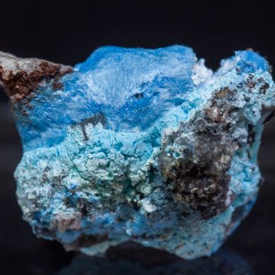 Carbonatecyanotrichite with Calcite and Fluorite