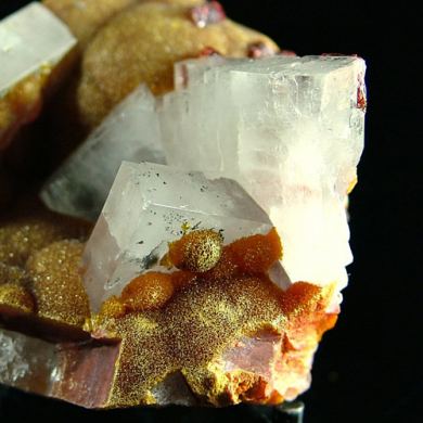 Baryte and Realgar on Orpiment