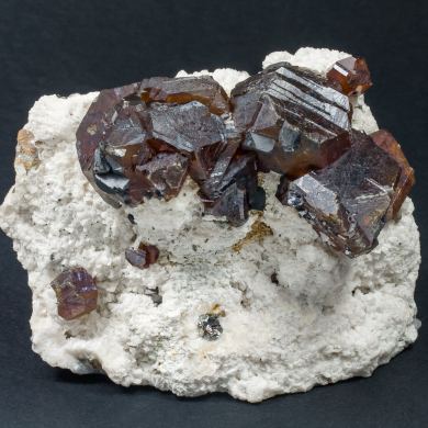 Sphalerite with Calcite