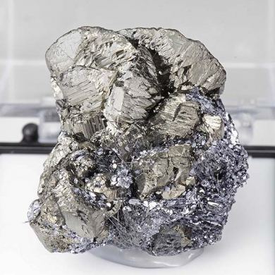 Stannite with Galena