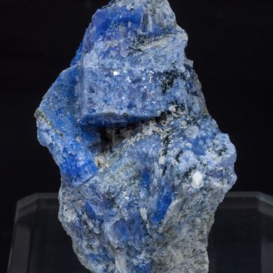 Carletonite with Feldspar, Calcite and Arfvedsonite