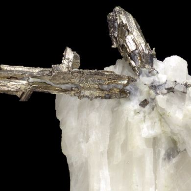 Allargentum and silver pseudo. after dyscrasite