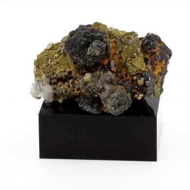 Chalcopyrite, Sphalerite, Boulangerite, Dolomite.
