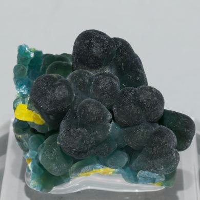 Plumbogummite with Pyromorphite