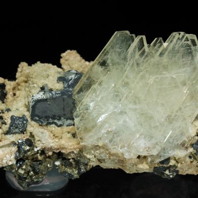 Baryte with Galena, Siderite and Pyrite