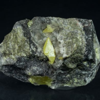 Sulphur with Calcite