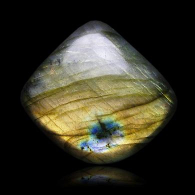 Labradorite 48,41 ct 