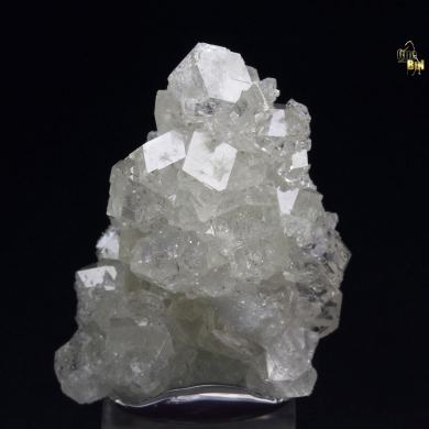 colorless gem GARNET var. GROSSULAR