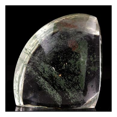 Quartz + Chlorite. 1090.5 ct.