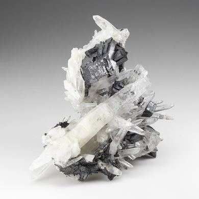 Hubnerite with Quartz