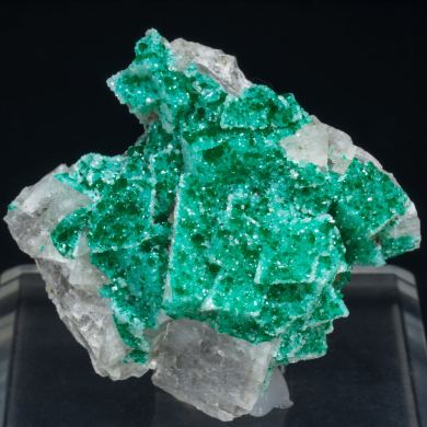 Dioptase with Calcite