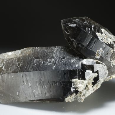 Quartz (variety smoky), Albite, Microcline