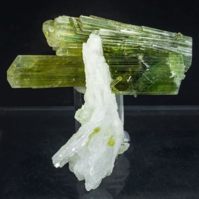 Elbaite with Albite