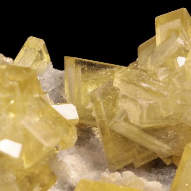 Barite (phantom crystals)