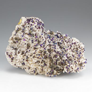 Chalcopyrite with Dolomite