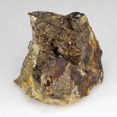 Childrenite with Siderite