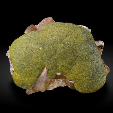 Chalcopyrite with Calcite