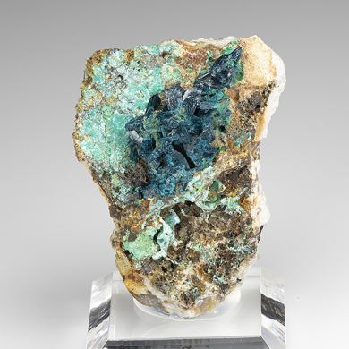 Veszelyite-with-Theisite