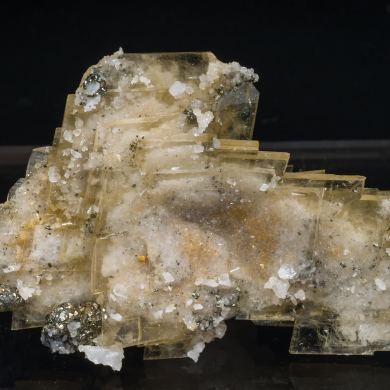 Baryte with Quartz and Pyrite
