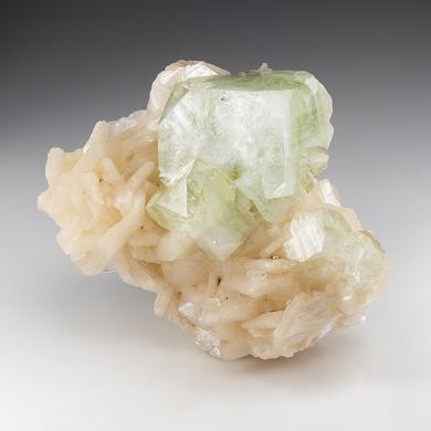 Apophyllite-KF with Stilbite
