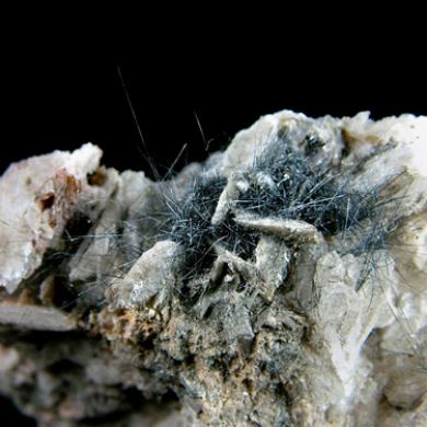 Boulangerite with Siderite and Quartz