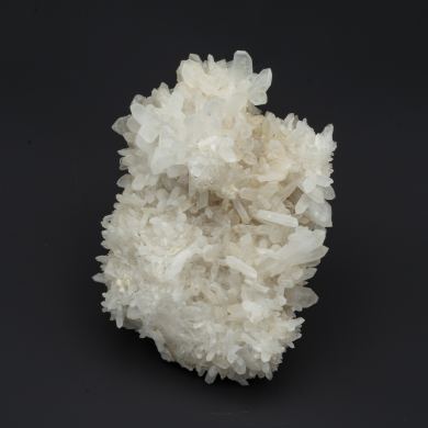 Quartz Japan Law twinned