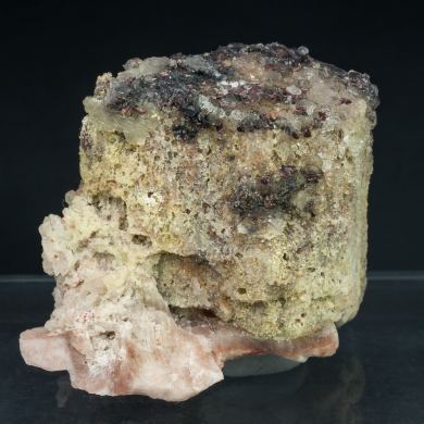 Microcline with Hematite and Quartz