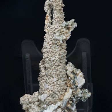 Calcite (variety kanonenspat) with Chlorite and Prehnite