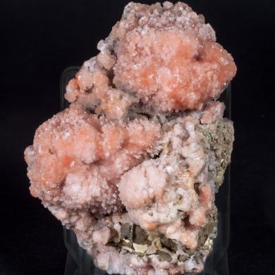 Quartz (variety rose quartz)